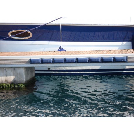 Profile fender for pontoons "Zero System".
