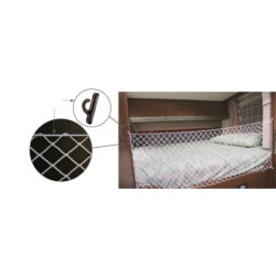 Protection net for berths in white polyester