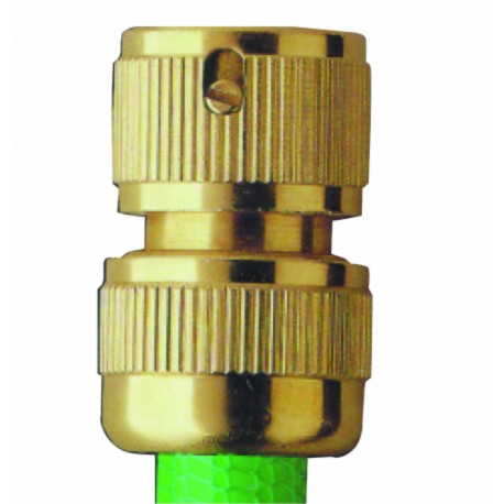 Brass pipe fitting