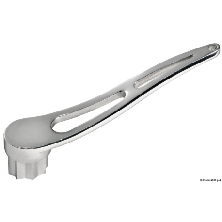 Handle to open fuel/water caps and lockers
