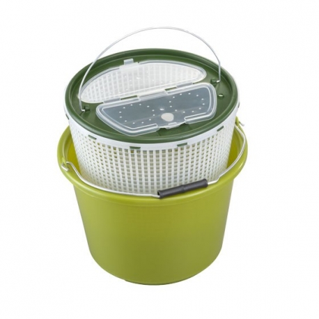 Panaro 116 12 liters hink för boskap.