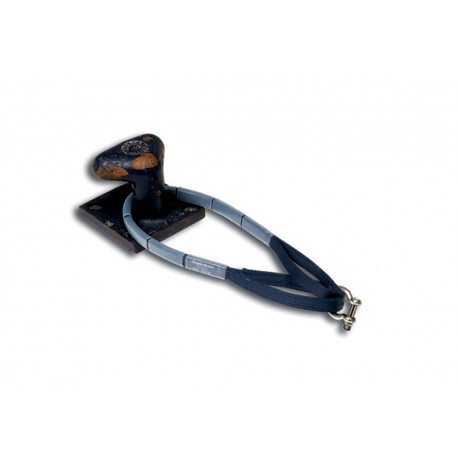 Mooring strap complete with anti-abrasion inserts