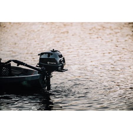 Moteur hors-bord Tohatsu MFS 2,5 CV avec réservoir interne et barre franche
