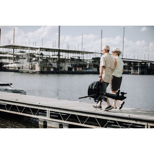 Tohatsu MFS 4 hp outboard motor internal tank and tiller drive