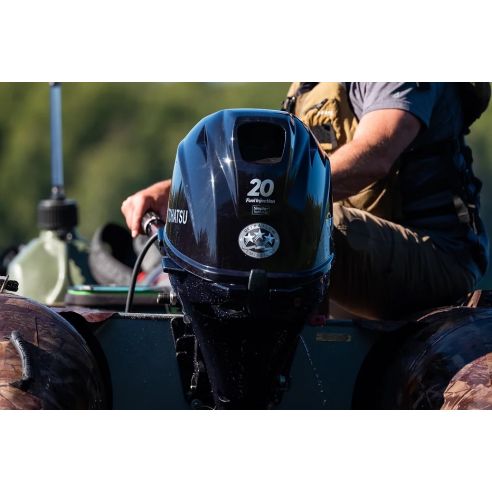 Tohatsu MFS 20 hp outboard motor electric start and power trim remote control drive