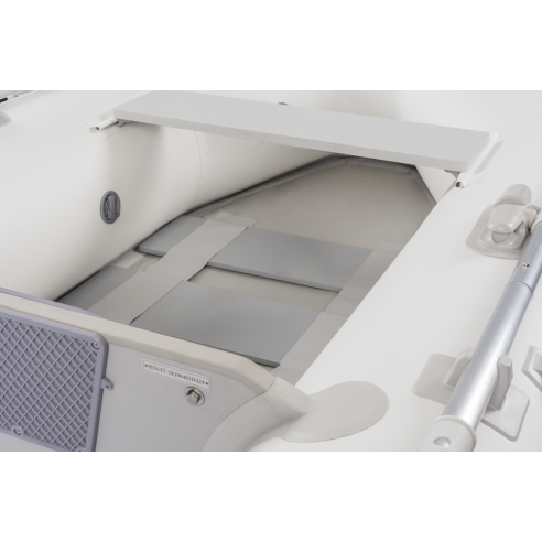 Aufblasbares Schlauchboot...