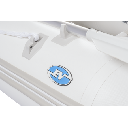 Aufblasbares Schlauchboot Schlauchboot 240 PLUS mit einziehbarem Lattenrost - Eurovinil