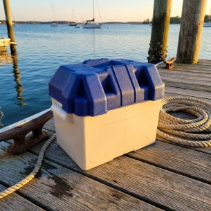 Plastbatteriboks 2