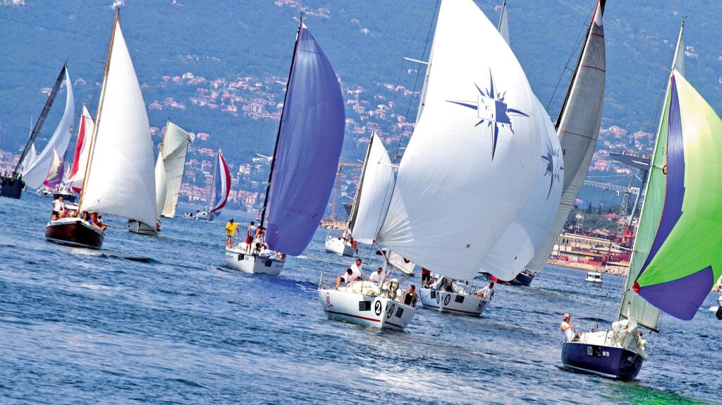 prepararsi a una regata