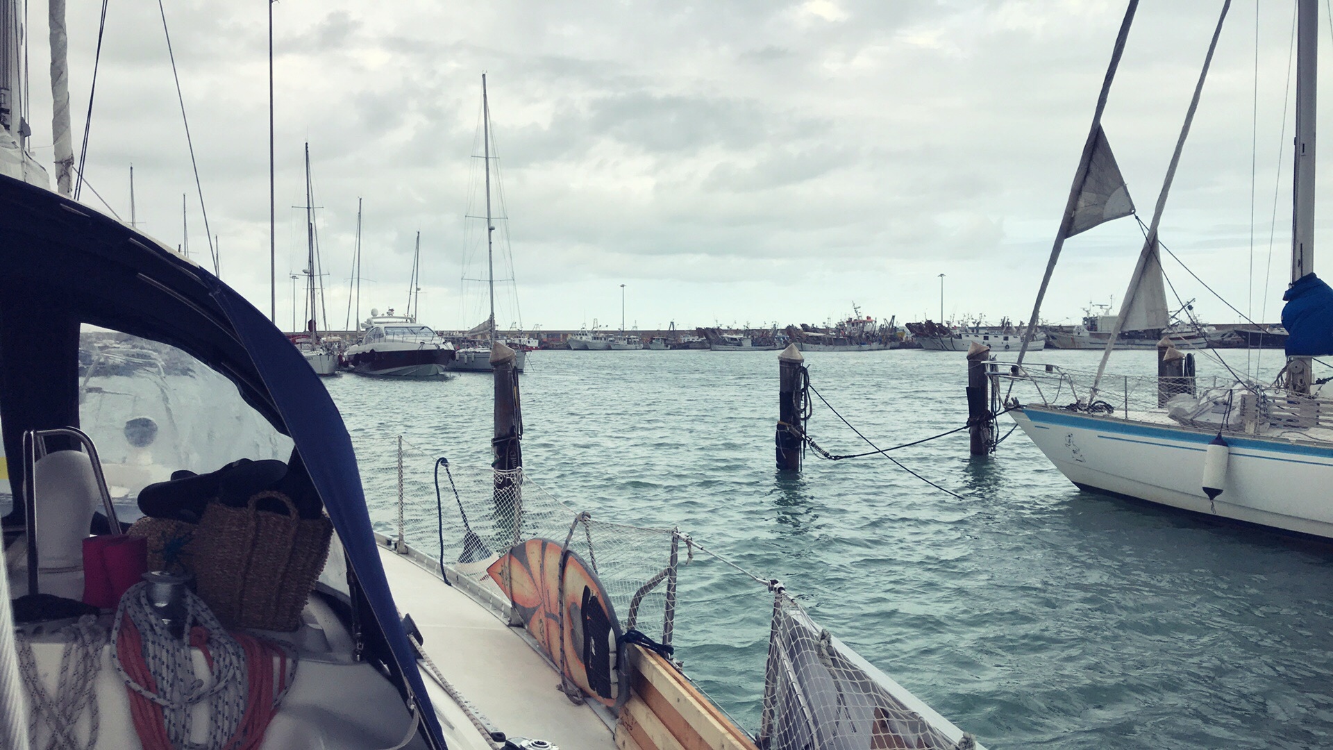 Porto Giulianova visto dall'ormeggio posto barca