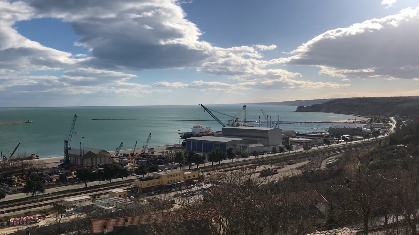 Porto Ortona Posto Barca Ormeggio