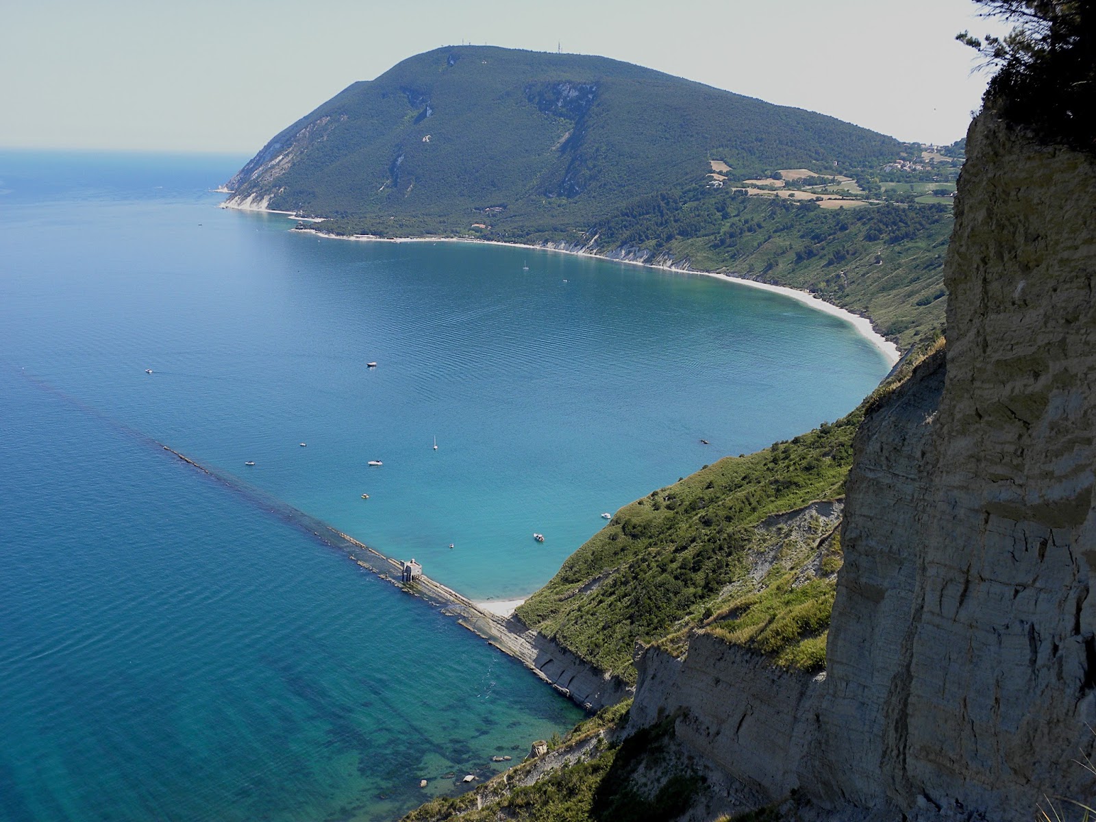 Trave Sirolo Spiaggia Le due sorelle Portonovo Rada