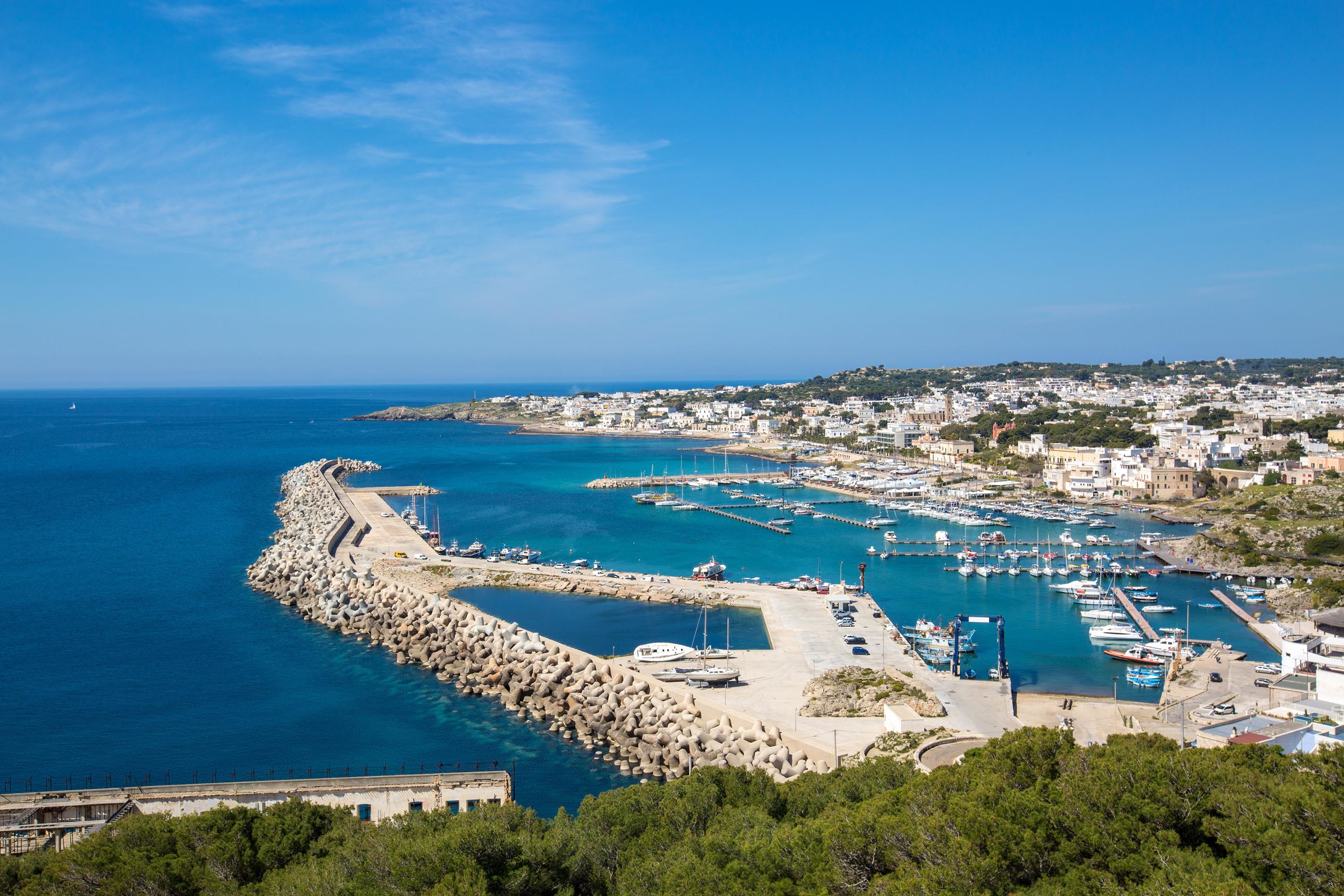 Santa maria di leuca porto posto barca ormeggio