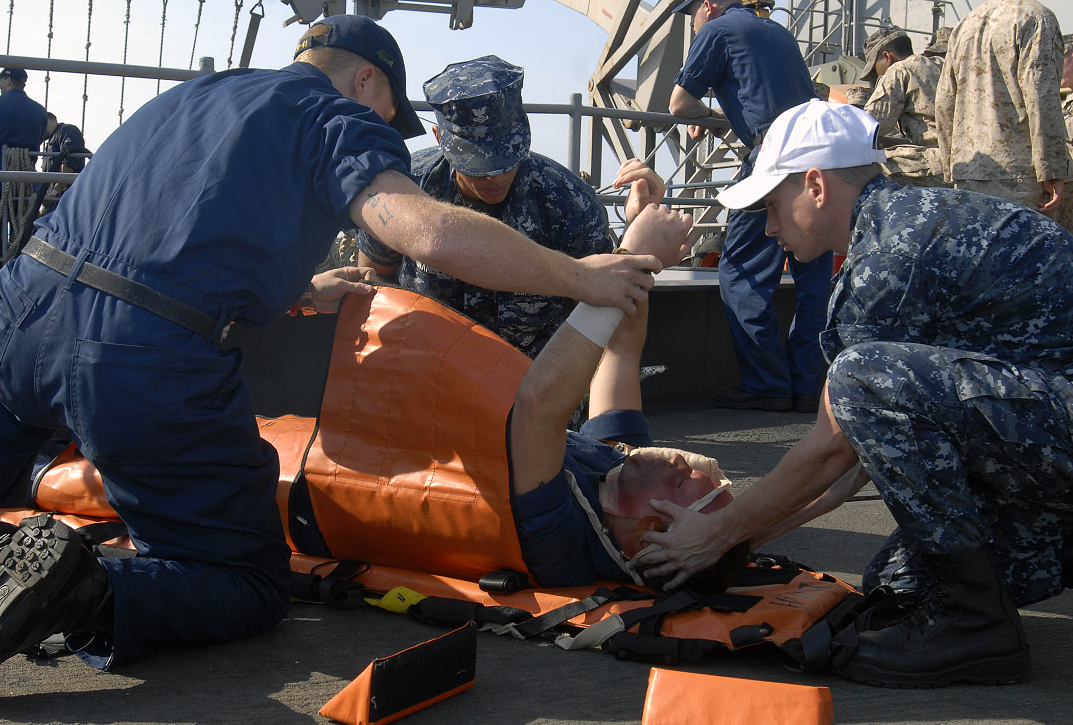kit soccorso 12 miglia