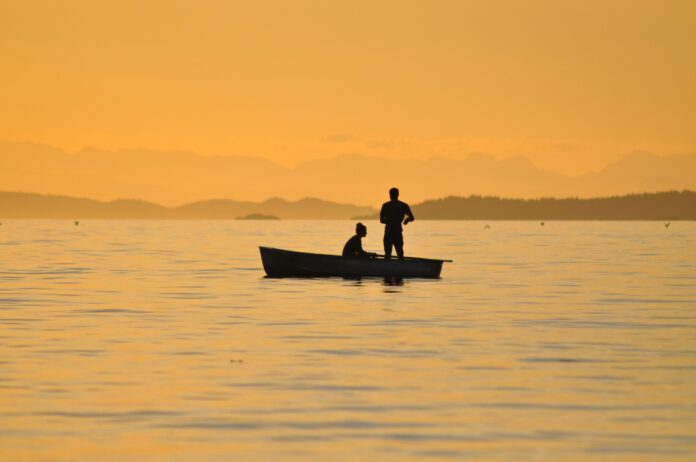 La guida per la pesca a spinning in mare