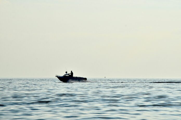 scegliere il motore marino giusto per la barca: una guida